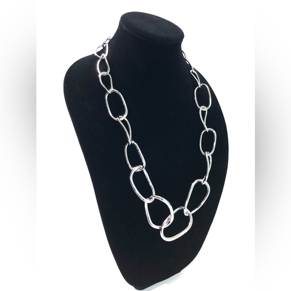 Lauren by Ralph Lauren Silver Tone Graduated Chain Link Necklace 28 inches - Picture 2 of 8